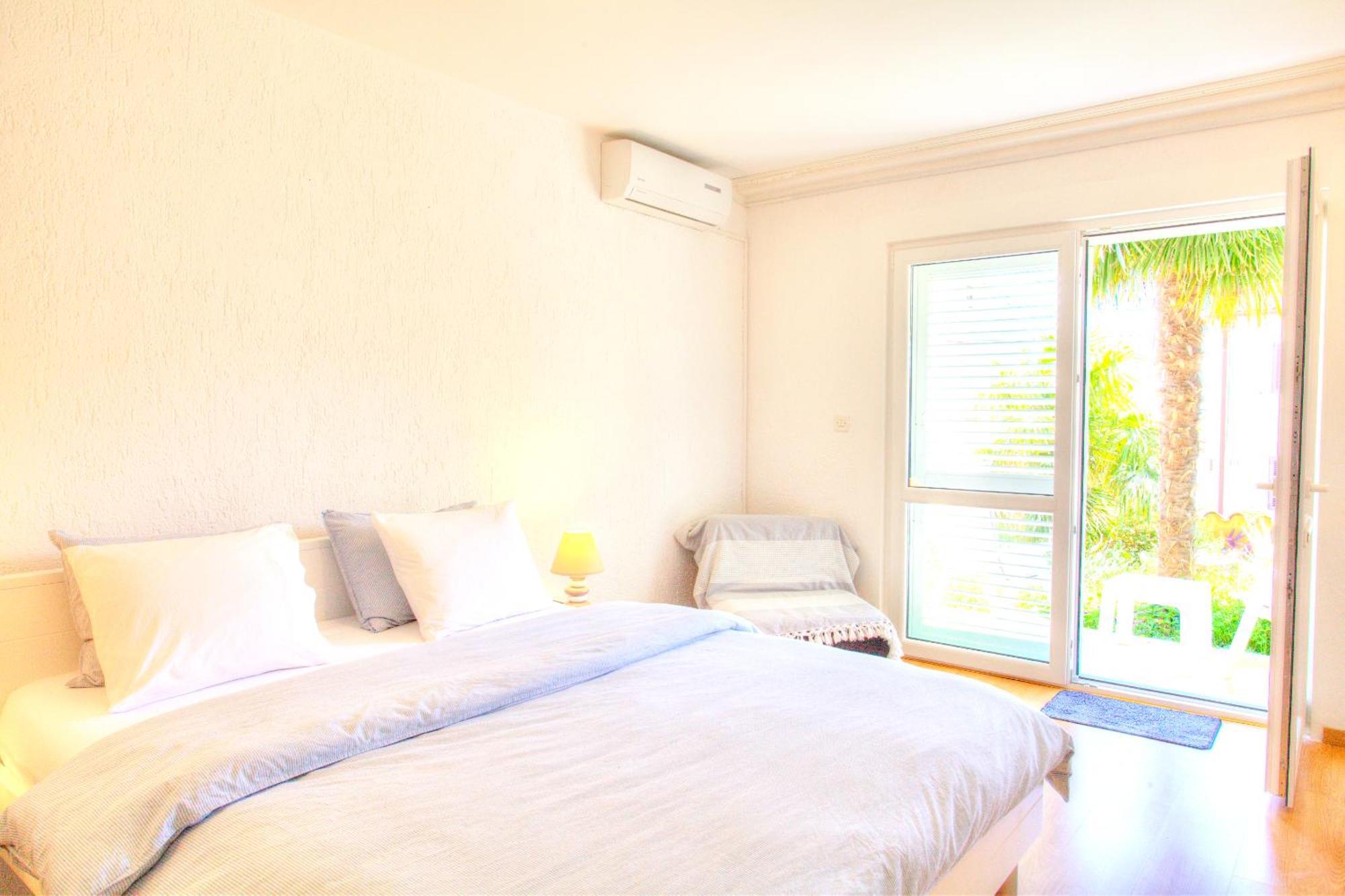 Anmarie Apartments ซริกเวนิซา ภายนอก รูปภาพ
