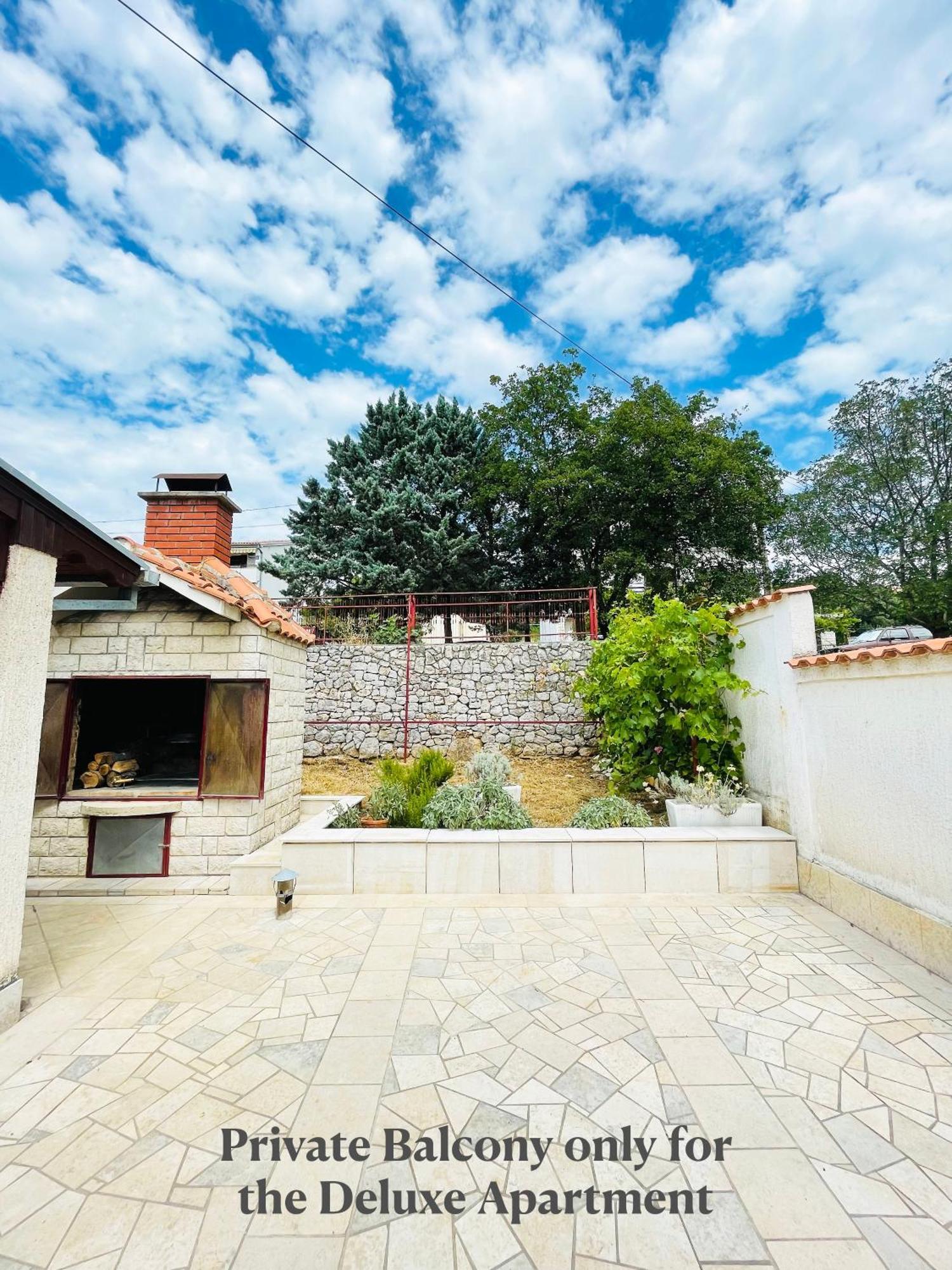 Anmarie Apartments ซริกเวนิซา ภายนอก รูปภาพ